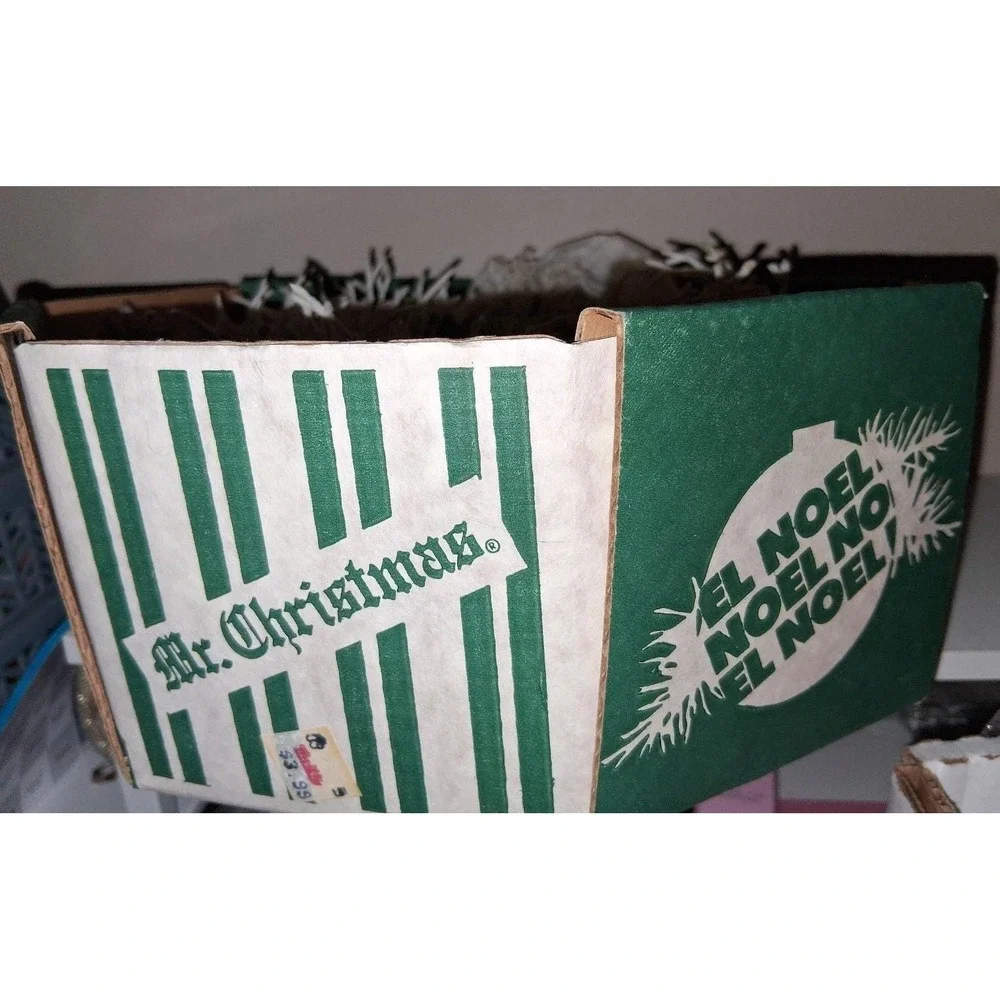 Mr. Christmas beautiful vintage